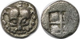 Obol 480 v. Chr 
Griechische Münzen, MACEDONIA. AKANTHOS. Obol um 480 v. Chr, Vs: Kopf einen Löwen von oben, Rs: Viergeteiltes Quadratum incusum. Sil...