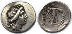 Drachme 2. Jh. v. Chr 
Griechische Münzen, THESSALIA. THESSALISCHE LIGA. Drachme (3.94g). 2. Hälfte 2. Jh. v. Chr. Vs.: Kopf des Apollon mit Lorbeerk...