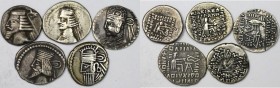 Lot von 5 Münzen 123 v. Chr - 628 n. Chr 
Griechische Münzen, Lots und Samlungen griechischer Münzen. Parthien. 123 v. Chr - 628 n. Chr, Mithradates ...