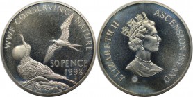 50 Pence 1998 
Weltmünzen und Medaillen, Ascension Island. Ascension-Fregattvögel. 50 Pence 1998, Kupfer-Nickel. KM #9. Stempelglanz