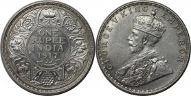 1 Rupee 1917 
Weltmünzen und Medaillen, Indien / India. Britisch Indien. George V. (1910-1936). 1 Rupee 1917, Silber. KM 524. Stempelglanz