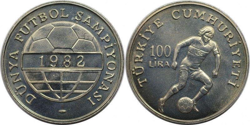 100 Lira 1982 
Weltmünzen und Medaillen, Türkei / Turkey. Fußball WM Spanien. 1...