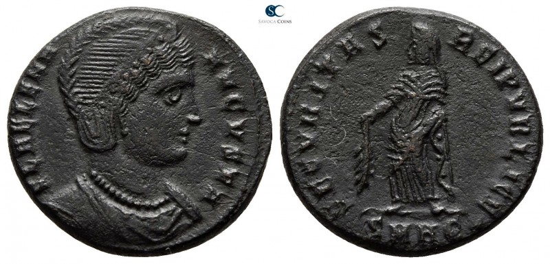 Helena, mother of Constantine I AD 328-329. Heraclea. 5th officina
Follis Æ

...