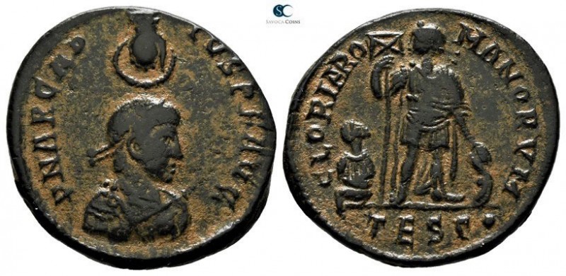 Arcadius AD 383-408. Struck AD 383-395. Thessaloniki. 3rd offficina
Æ

23mm.,...