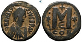 Anastasius I AD 491-518. Struck AD 498-518. Constantinople. 5th officina. Follis Æ