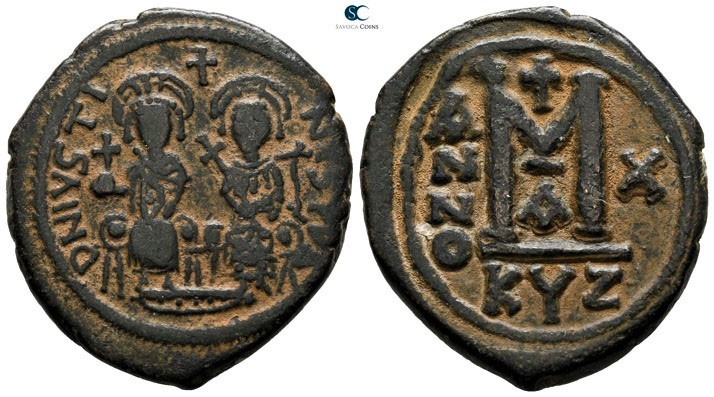 Justin II AD 565-578. Dated year 10 (AD 574/5). Cyzicus
Follis Æ

30mm., 13,6...