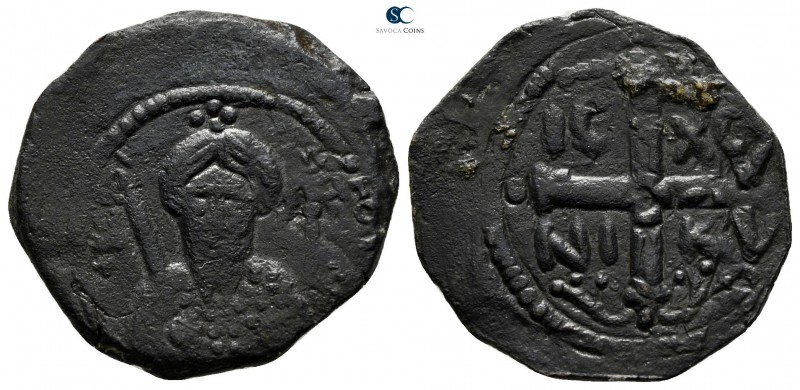 Tancred AD 1101-1112. Antioch
Follis Æ. Second type

21mm., 3,44g.

+ ΚΕ ΒΟ...