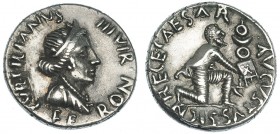 OCTAVIO. Denario. Roma (19 a.C.). A/ Cabeza de Feronia diademada a der., por debajo externa FERON, alrededor interna TVRPILIANVS III VIR. RIC-288. FFC...