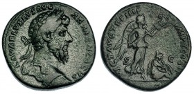 MARCO AURELIO. Sestercio. Roma (163-164). R/ Victoria a der. con trofeo, a sus pies Armenia sentada; VICT. AVG. TR. P. IIII IMP. II. COS. II. RIC-1410...