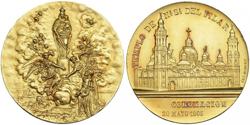 Medalla Coronación del Pilar. 1905. AU 157,6 g. 60 mm. Acuñada por Faci Hermanos...