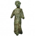 ROMA. Figura. Siglo II d.C. Joven romano togado. Bronce. Altura 11,0 cm. Sin pies ni manos.