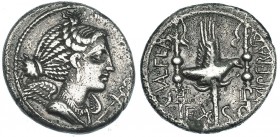 VALERIA. Denario. Galia (82 a.C.). A/ Busto de la Victoria a der., delante símbolo. R/ Águila legionaria entre insignias; alrededor ley.: C·VAL·FLA EX...