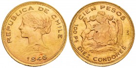 Chile. 100 pesos. 1946. Santiago. (Km-175). Au. 20,32 g. Minor nick on edge. AU. Est...700,00.
