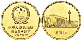 China. 400 yuan. 1979. (Km-6). Au. 16,86 g. 30º Aniversario de la República Popular. Almost UNC. Est...650,00.