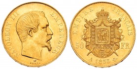 France. Napoleon III. 50 francos. 1855. Paris. A. (Km-785.1). (Fr-571). (Gad-1111). Au. 16,12 g. Minor nick on edge. XF. Est...650,00.