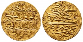 Ottoman Empire. Ahmed III. Ashrafi. 1115 H. (Km-170). Au. 3,49 g. Scarce. XF. Est...300,00.
