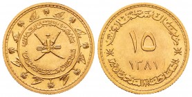 Oman. Sa´id ibn Taimur. 15 saidi rials. 1381 H (1961). (Km-35). Au. 8,01 g. Tirada de 2000 piezas. Muy escasa. AU/Almost UNC. Est...450,00.