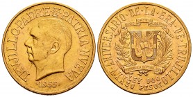 Dominican Republic. 30 pesos. 1955. (Km-24). (Fried-1). Anv.: TRVJILLO PADRE DE LA PATRIA NVEVA. Rev.: XXV ANIVERSARIO DE LA ERA DE TRUJILLO. Au. 29,6...