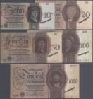Deutschland - Sonstige. Riesiger Posten mit 103 Bündeln von je 100 Scheinen Theatergeld, ähnlich den Ausgaben der Holbein-Serie der Reichsbank von 192...