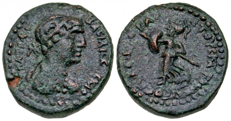 Ptolemaic Kingdom. Cleopatra VII Thea Neotera. 51-30 B.C. AE 18 (18.4 mm, 4.76 g...