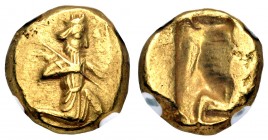 Achaemenid Kingdom. Darios I to Xerxes II. Ca. 485-420 B.C. Gold Daric. Lydo-Milesian standard. Sardes mint. NGC certified AU.