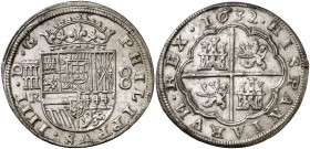 1632. Felipe IV. Segovia. R. 8 reales. (AC. 1600). 27,13 g. Levísimas rayitas y pequeña limadura en canto del reverso. Bella. Ex Colección Isabel de T...