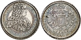 1718. Carlos III, Pretendiente. Viena. 1 taler. (Kr. 1522) (Dav. 1035). 28,55 g. Con el título de rey de España. Bella. Preciosa pátina. Rara así. EBC...
