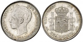 1900*1900. Alfonso XIII. SMV. 1 peseta. (AC. 59). 5,06 g. Bella. Brillo original. S/C-.