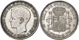 1895. Alfonso XIII. Puerto Rico. PGV. 1 peso. (AC. 128). 25,05 g. Leves golpecitos. Buen ejemplar. Rara. MBC+.