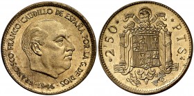 1946*1949. Franco. 2,50 pesetas. (AC. 81) (Aledón 266PM2) (Vti. especializado PR 38 sim). 6,88 g. Prueba en cuproníquel, no adoptada, correspondiente ...