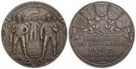 Waadt / Vaud Silbermedaille 1900. Lausanne. Carabiniers de Lausanne. Tir du 75. anniversaire 1825-1900. 61.12 g. Richter (Schützenmedaillen) 1608a. Fa...