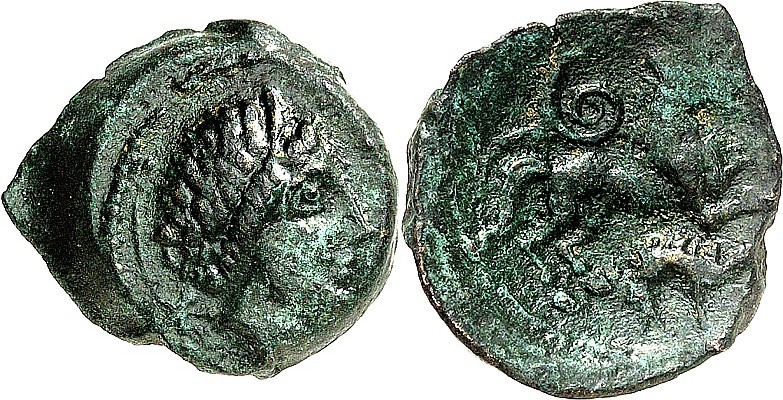 GALLIEN. 
CARNUTES (um Orleans und Chartres). 
Pichtilus (40-30 v. Chr.). AE-Q...