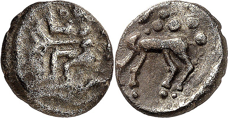 GERMANIEN. 
TREVERER. 
anonym. "Quinar" 1,63g. Gestalt mit aus Bauch wachsende...
