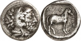 MAKEDONIEN. 
KÖNIGREICH. 
Amyntas III. 393-370 v. Chr. Didrachmon (um 389/383) 8,73g. Kopf des bärtigen Herakles im Löwenfell n.r. / Im Quadrat: AMY...