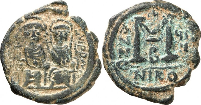 BYZANZ. 
IUSTINUS II. 565-578. AE-Follis 27/29mm ("8"= 572/573) 12,77g, Nikomed...