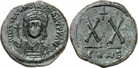 BYZANZ. 
TIBERIUS II. CONSTANTINUS 578-582. AE-Halbfollis 22/24mm (578/582) 9,18g, Konstantinopel, 2. Off. Helmbüste v.v. D M TIB CON-STAN PP / Wert ...