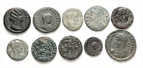 RÖMISCHES KAISERREICH. 
Allgemein: Spätrömische Bronzemünzen. 46 Kleinbronzen (14-22mm) 4. Jahrh. n.Chr. Mzst. SISCIA, u.a. Divo Maximiano, Constanti...