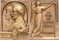 ALTDEUTSCHE LÄNDER und ADEL, 1806-1918. 
PREUSSEN Kgr.. 
Wilhelm II. 1888-1918. Plakette 1906 (v. M & W) a. s. Silberhochzeit m. Auguste Victoria am...