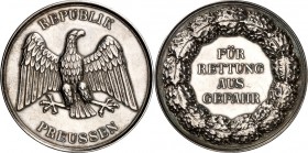 ALTDEUTSCHE LÄNDER und ADEL, 1806-1918. 
PREUSSEN Kgr.. 
nach 1918. Rettungsmedaille o.J. (1925/1933). Auffliegender Adler "Republik Preussen"&nbsp;...