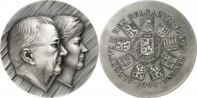 EUROPA. 
BELGIEN. 
Albert II. 1993-2013. Medaille 1993 (v. J. Keustermans) a.d. belgische Königspaar. Köpfe v. König Albert u. Königin Paola n.r. / ...
