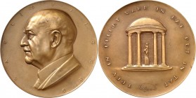 DEUTSCHE STÄDTE. 
Alphabetisch. 
LEVERKUSEN. Medaille o.J. (1924) (v.A. Hartig) Kopf v. Carl Duisberg n.l. mit Brille/ Flora- Tempel im Carl-Duisber...