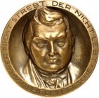 PERSONEN. 
INDUSTRIELLE und UNTERNEHMER. 
FELSCHE, Wilhelm *1798 Leipzig +1867 Leipzig. Medaille 1921 (v. Alf Thiele, b. C. Poellath) a.d. 100jährig...