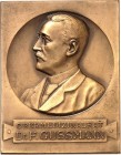 PERSONEN. 
MEDIZINER. 
GUSSMANN, Dr. Felix *1858 Markgröningen +1930 Stuttgart. Einseitige Plakette o.J. (b. Mayer & Wilhelm, Stuttgart) Brustbild i...
