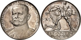 PERSONEN. 
MILITÄRS. 
HINDENBURG, Paul von *1847 Posen +1934 Neudeck. Medaille 1915 (v. O. Hoppe, b. Lauer) a. s. Siege in Ostpreußen. Brb. in Unifo...