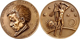 PERSONEN. 
MUSIKER und KOMPONISTEN. 
BEETHOVEN, Ludwig van *1770 Bonn +1827 Wien. Medaille 1920 (v.Karl Rieber *1888) auf s. 150. Geburtstag. Büste ...