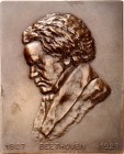 PERSONEN. 
MUSIKER und KOMPONISTEN. 
BEETHOVEN, Ludwig van *1770 Bonn +1827 Wien. Plakette 1927 (v.A.Morel) a.s. 100. Todestag. Brustbild im Mantel ...