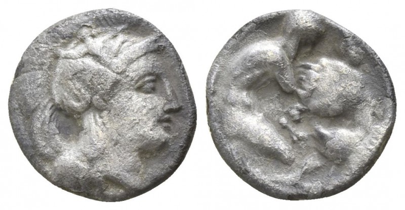 Calabria. Tarentum circa 450-380 BC.
Diobol AR

12mm., 1,02g.

Head of Athe...