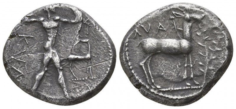 Bruttium. Kaulonia 475-425 BC.
Nomos AR

22mm., 8,01g.

KAV, Apollo advanci...