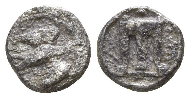 Bruttium. Kroton circa 430-420 BC.
Obol AR

8mm., 0,44g.

Eagle flying righ...