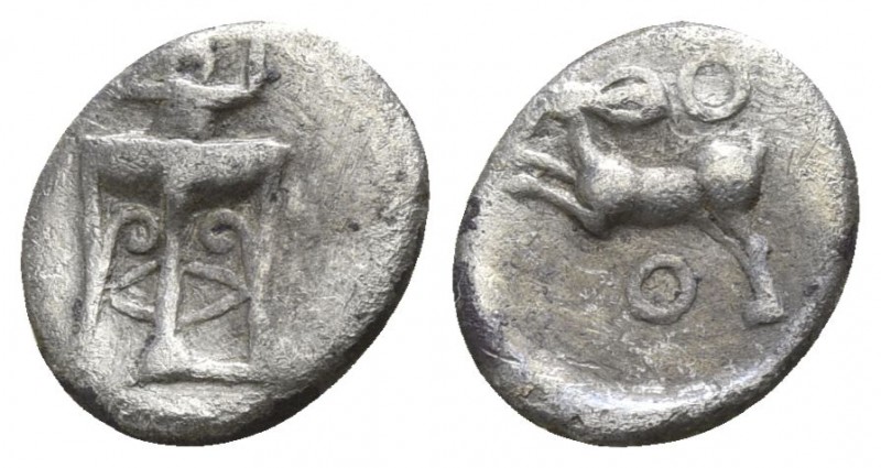 Bruttium. Kroton 425-350 BC.
Diobol AR

11mm., 0,74g.

Tripod with high nec...